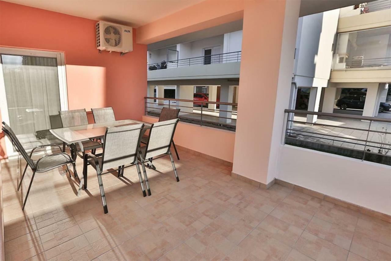 V Luxury Apartment 4 Ioannina Luaran gambar